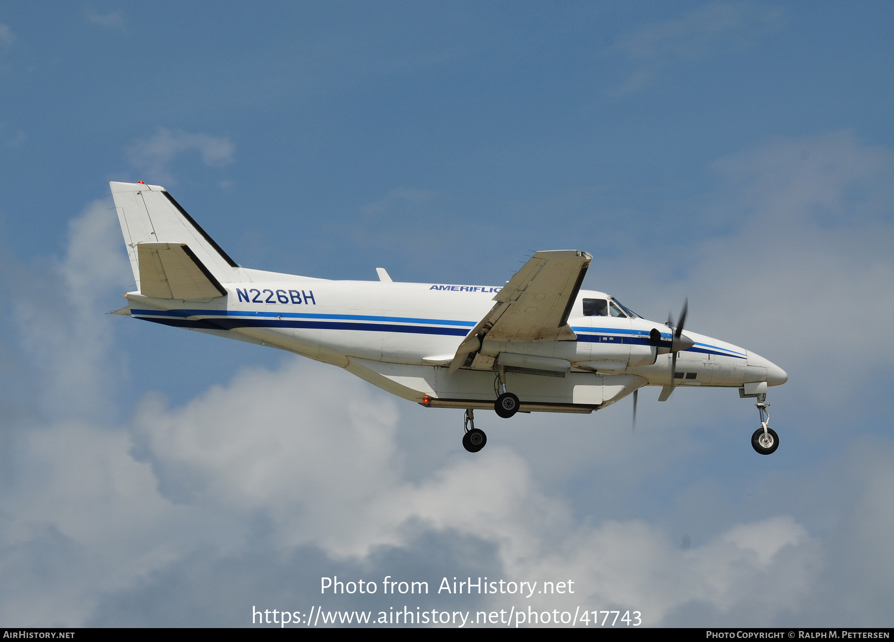 Aircraft Photo of N226BH | Beech C99 Airliner | Ameriflight | AirHistory.net #417743