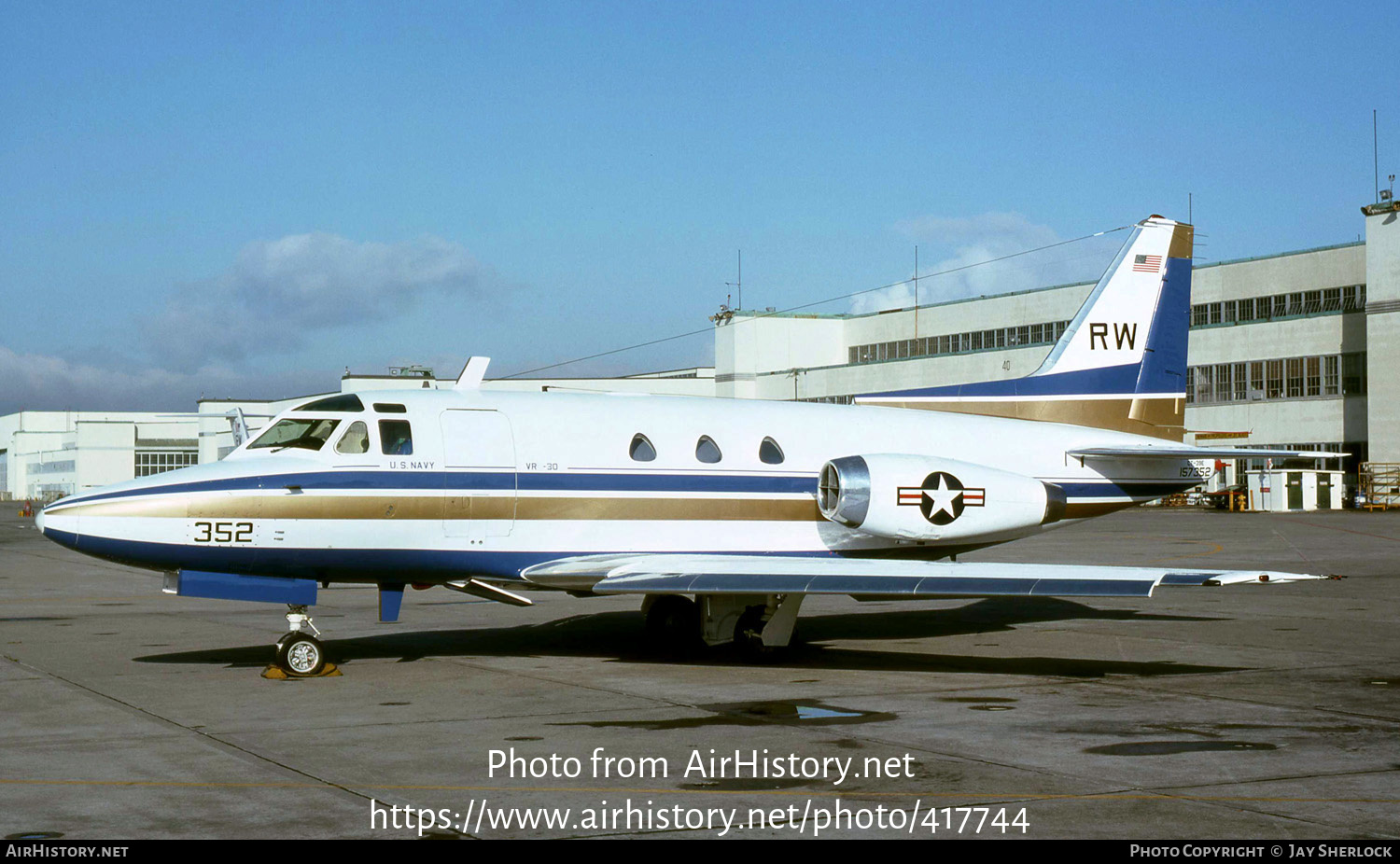 Aircraft Photo of 157352 | North American CT-39E | USA - Navy | AirHistory.net #417744