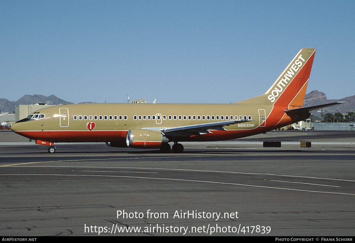 Aircraft Photo of N663SW | Boeing 737-3Q8 | Southwest Airlines | AirHistory.net #417839