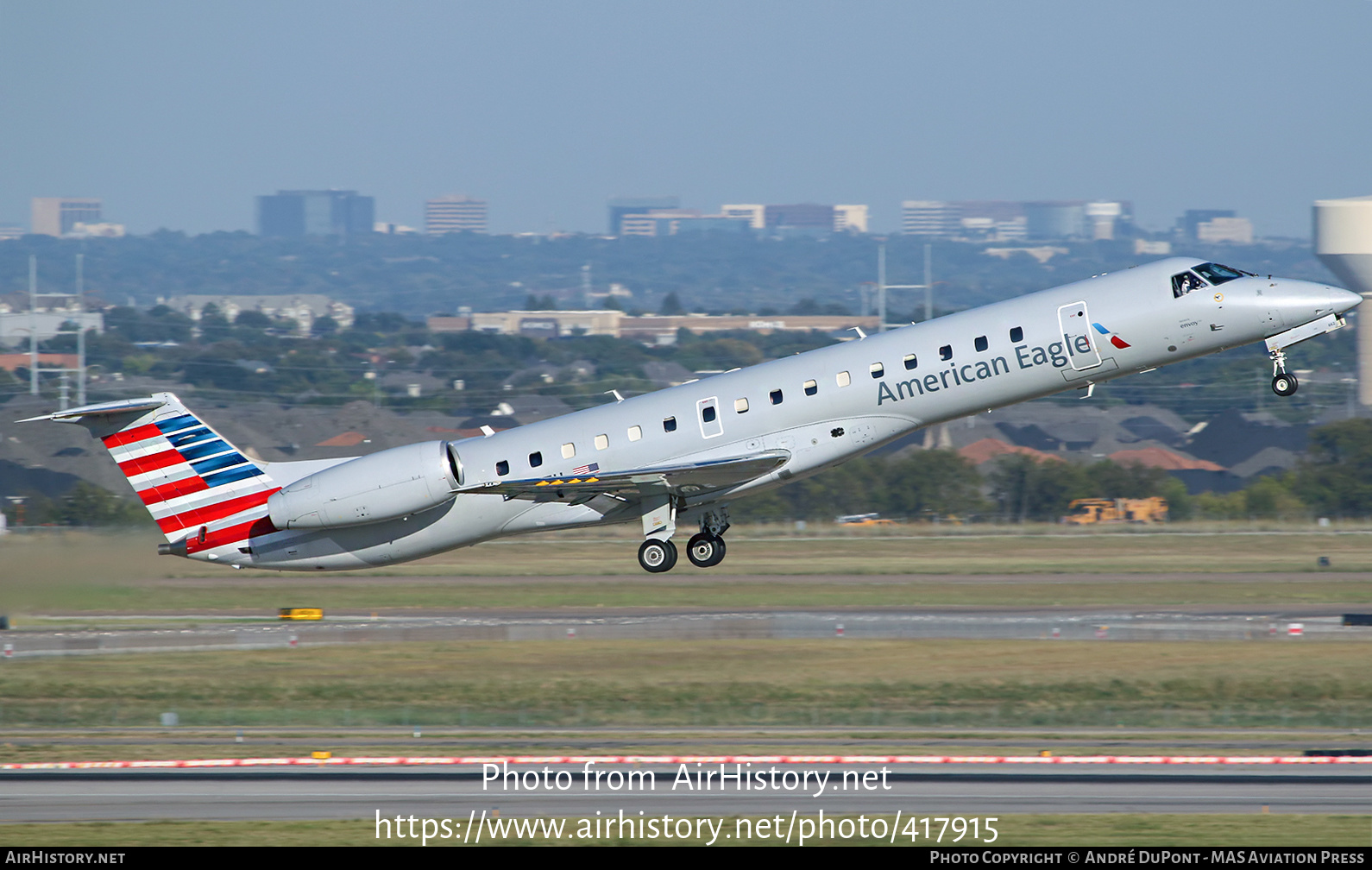 Aircraft Photo of N662EH | Embraer ERJ-145LR (EMB-145LR) | American Eagle | AirHistory.net #417915