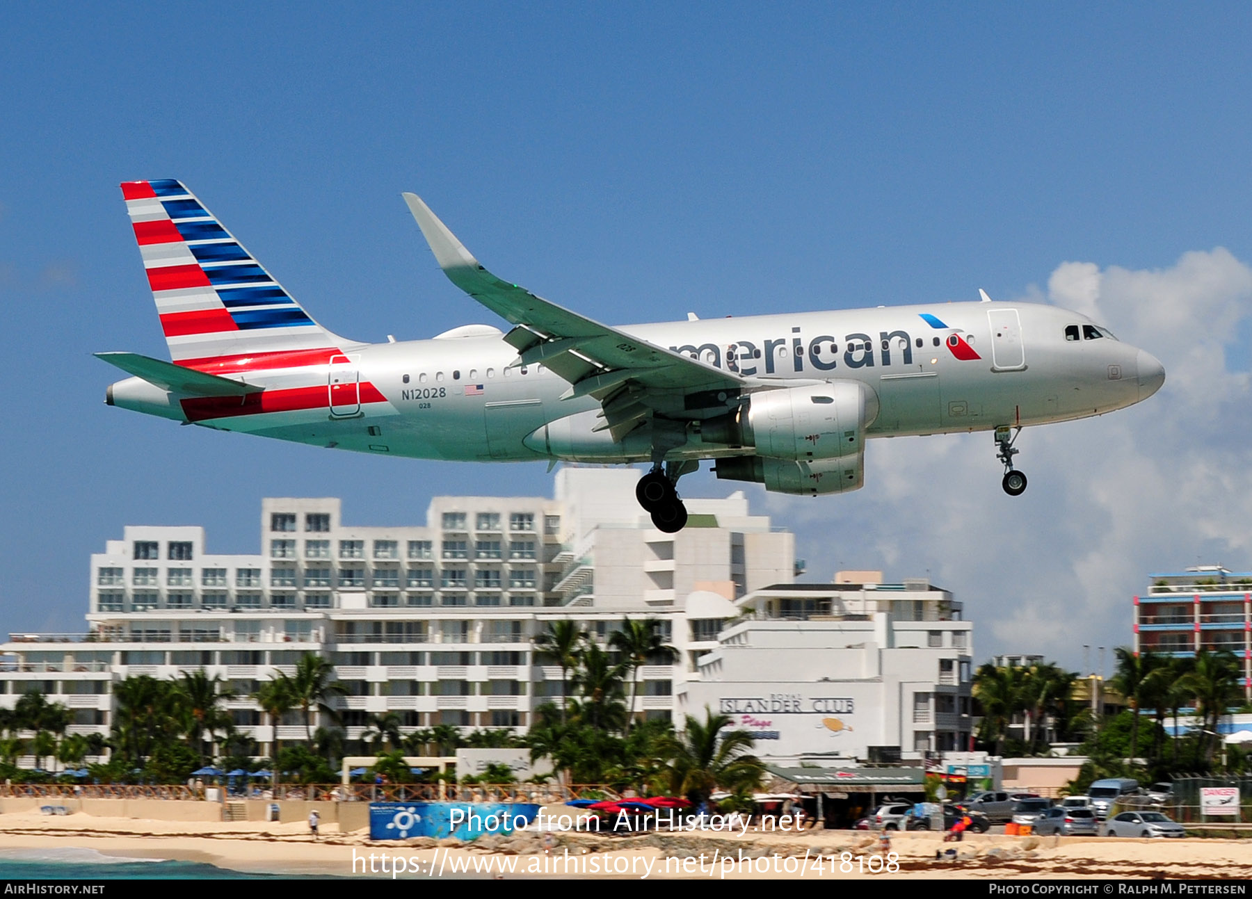 Aircraft Photo of N12028 | Airbus A319-115 | American Airlines | AirHistory.net #418108