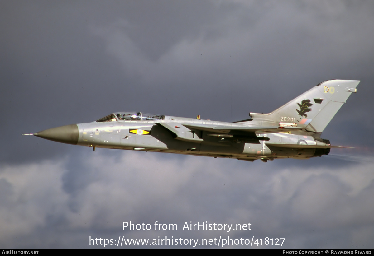 Aircraft Photo of ZE201 | Panavia Tornado F3 | UK - Air Force | AirHistory.net #418127