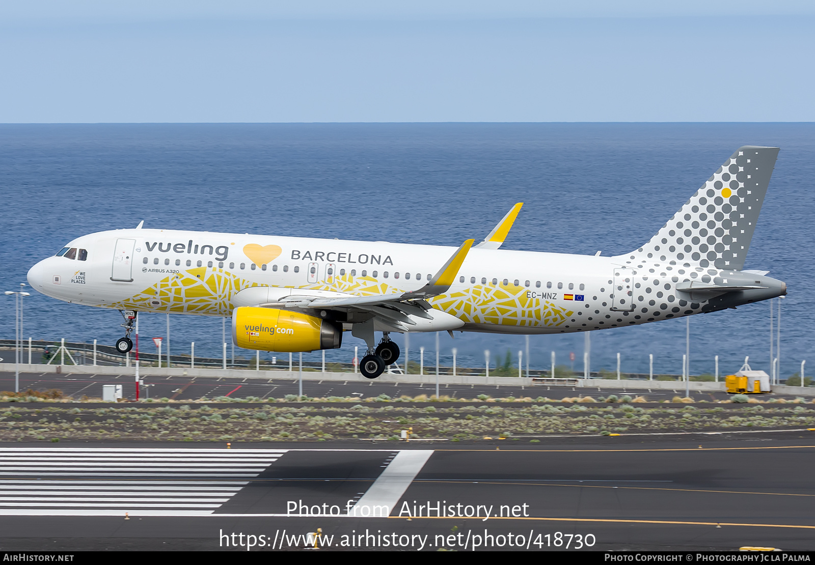 Aircraft Photo of EC-MNZ | Airbus A320-232 | Vueling Airlines | AirHistory.net #418730