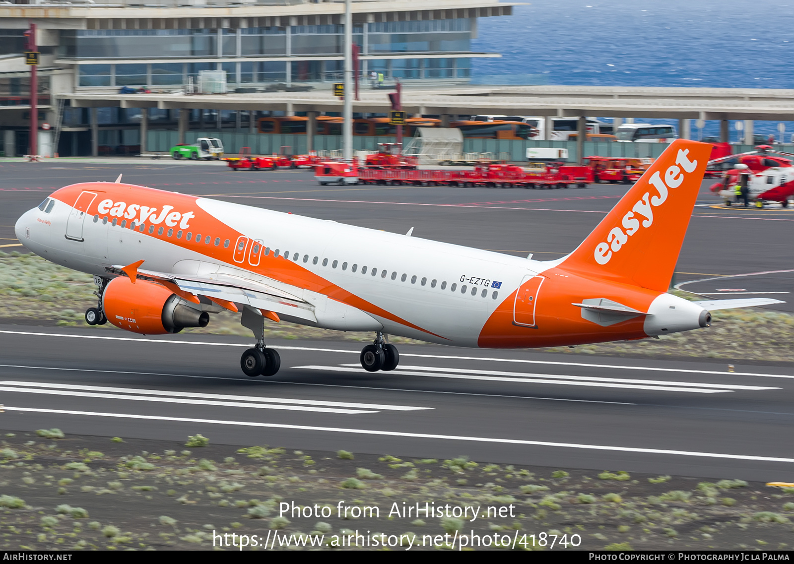 Aircraft Photo of G-EZTG | Airbus A320-214 | EasyJet | AirHistory.net #418740