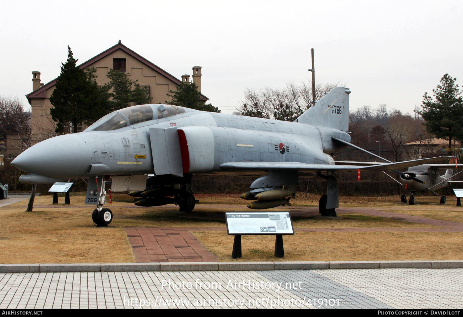 Aircraft Photo of 40-766 | McDonnell F-4C Phantom II | South Korea - Air Force | AirHistory.net #419101