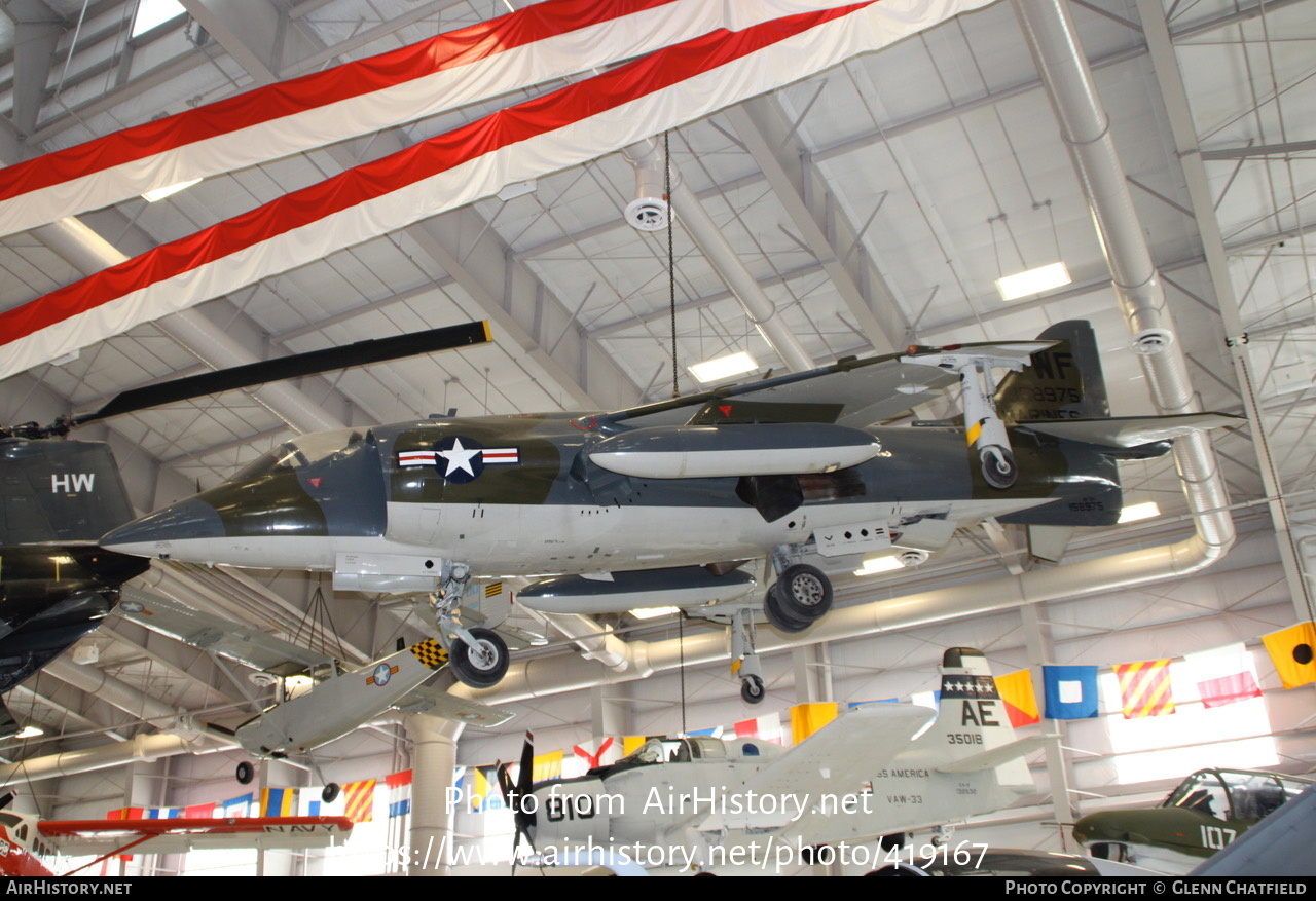 Aircraft Photo of 158975 | Hawker Siddeley AV-8C Harrier | USA - Marines | AirHistory.net #419167