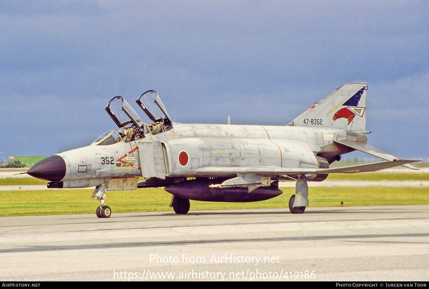 Aircraft Photo of 47-8352 | McDonnell Douglas F-4EJ Phantom II | Japan - Air Force | AirHistory.net #419186