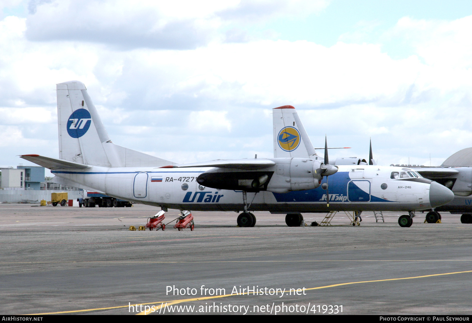 Aircraft Photo of RA-47271 | Antonov An-24B | UTair | AirHistory.net #419331