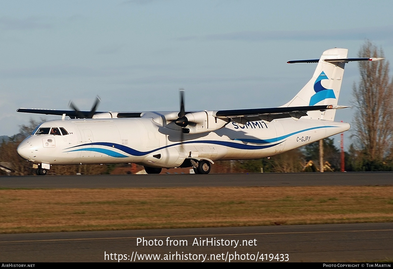 Aircraft Photo of C-GJPY | ATR ATR-72-202/F | Summit Air | AirHistory.net #419433