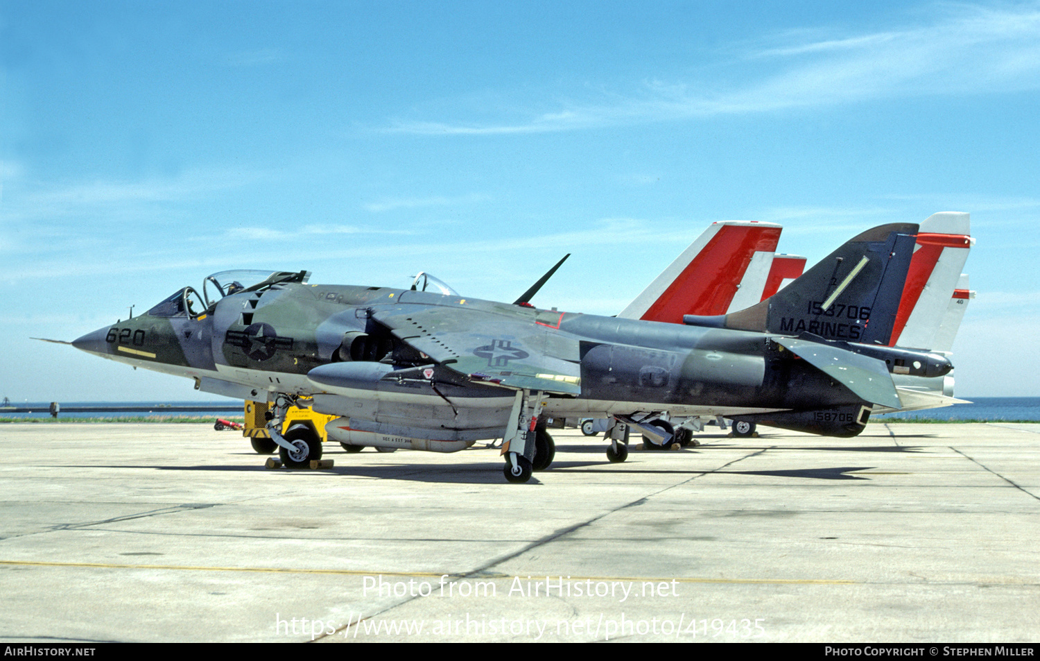 Aircraft Photo of 158706 / 620 | Hawker Siddeley AV-8C Harrier | USA - Marines | AirHistory.net #419435