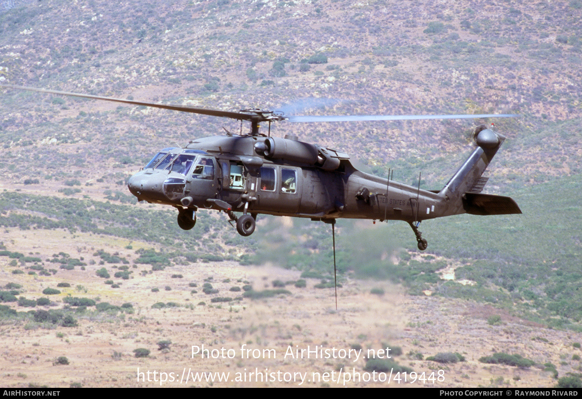 Aircraft Photo of 84-24022 / 0-24022 | Sikorsky EH-60A (S-70A) | USA - Army | AirHistory.net #419448