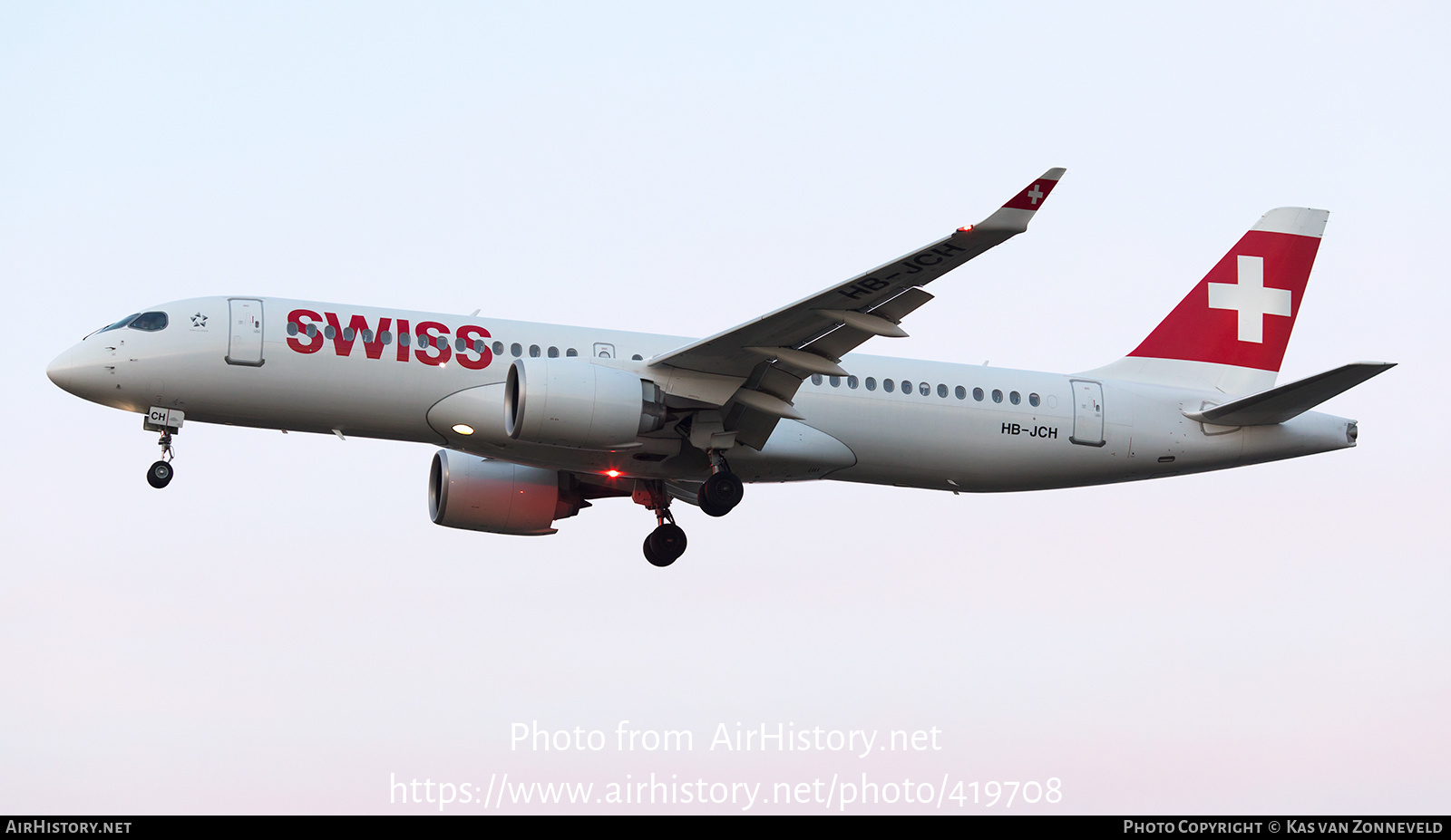 Aircraft Photo of HB-JCH | Bombardier CSeries CS300 (BD-500-1A11) | Swiss International Air Lines | AirHistory.net #419708