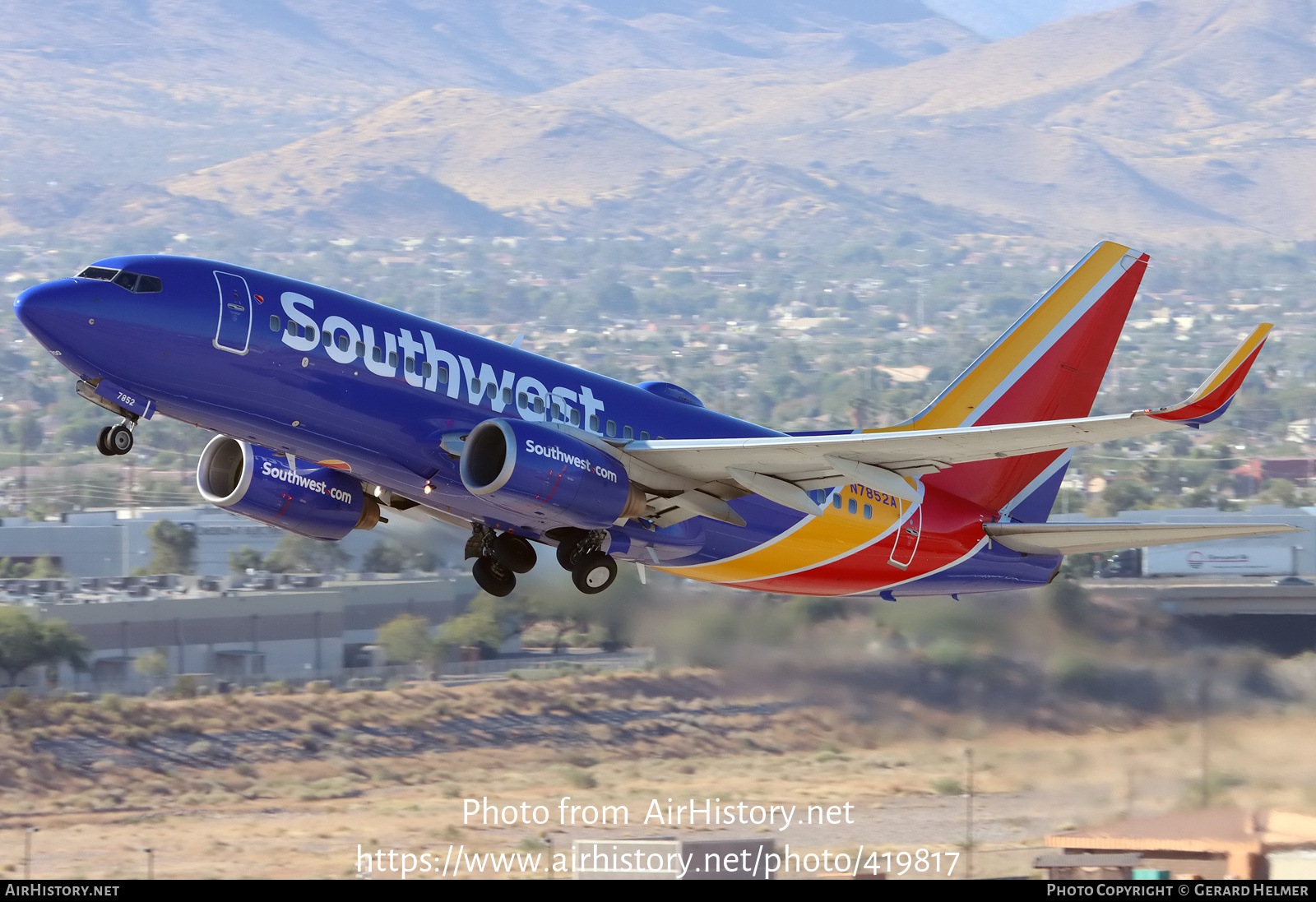 Aircraft Photo of N7852A | Boeing 737-71B | Southwest Airlines | AirHistory.net #419817