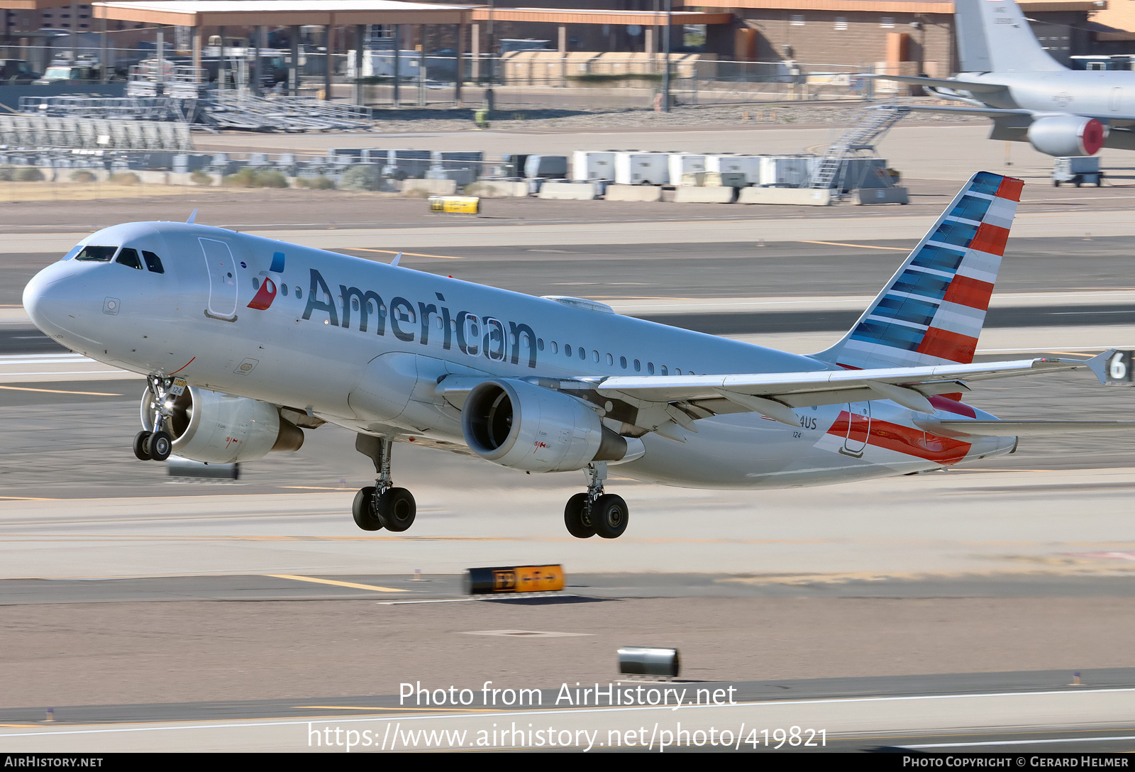 Aircraft Photo of N124US | Airbus A320-214 | American Airlines | AirHistory.net #419821