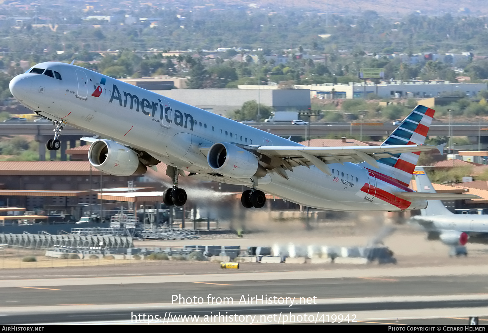 Aircraft Photo of N182UW | Airbus A321-211 | American Airlines | AirHistory.net #419942