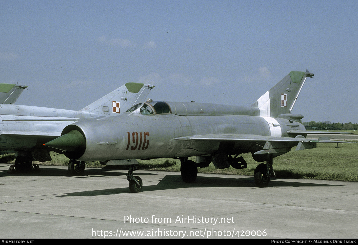 Aircraft Photo of 1916 | Mikoyan-Gurevich MiG-21R | Poland - Air Force ...