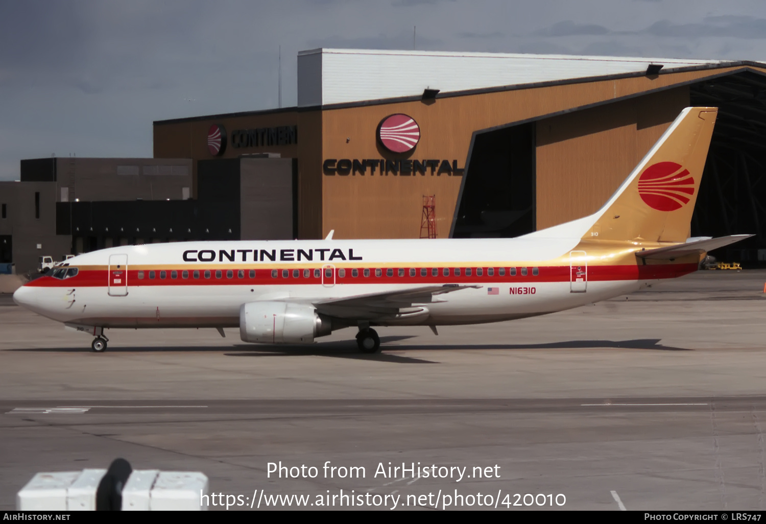 Aircraft Photo of N16310 | Boeing 737-3T0 | Continental Airlines | AirHistory.net #420010