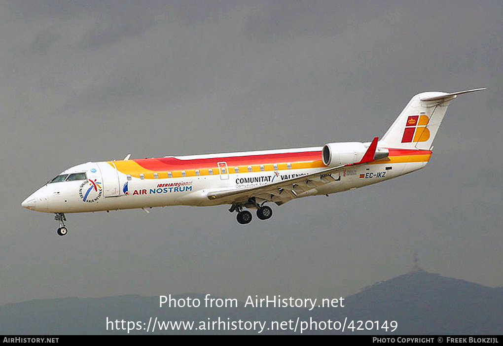 Aircraft Photo of EC-IKZ | Bombardier CRJ-200ER (CL-600-2B19) | Iberia Regional | AirHistory.net #420149