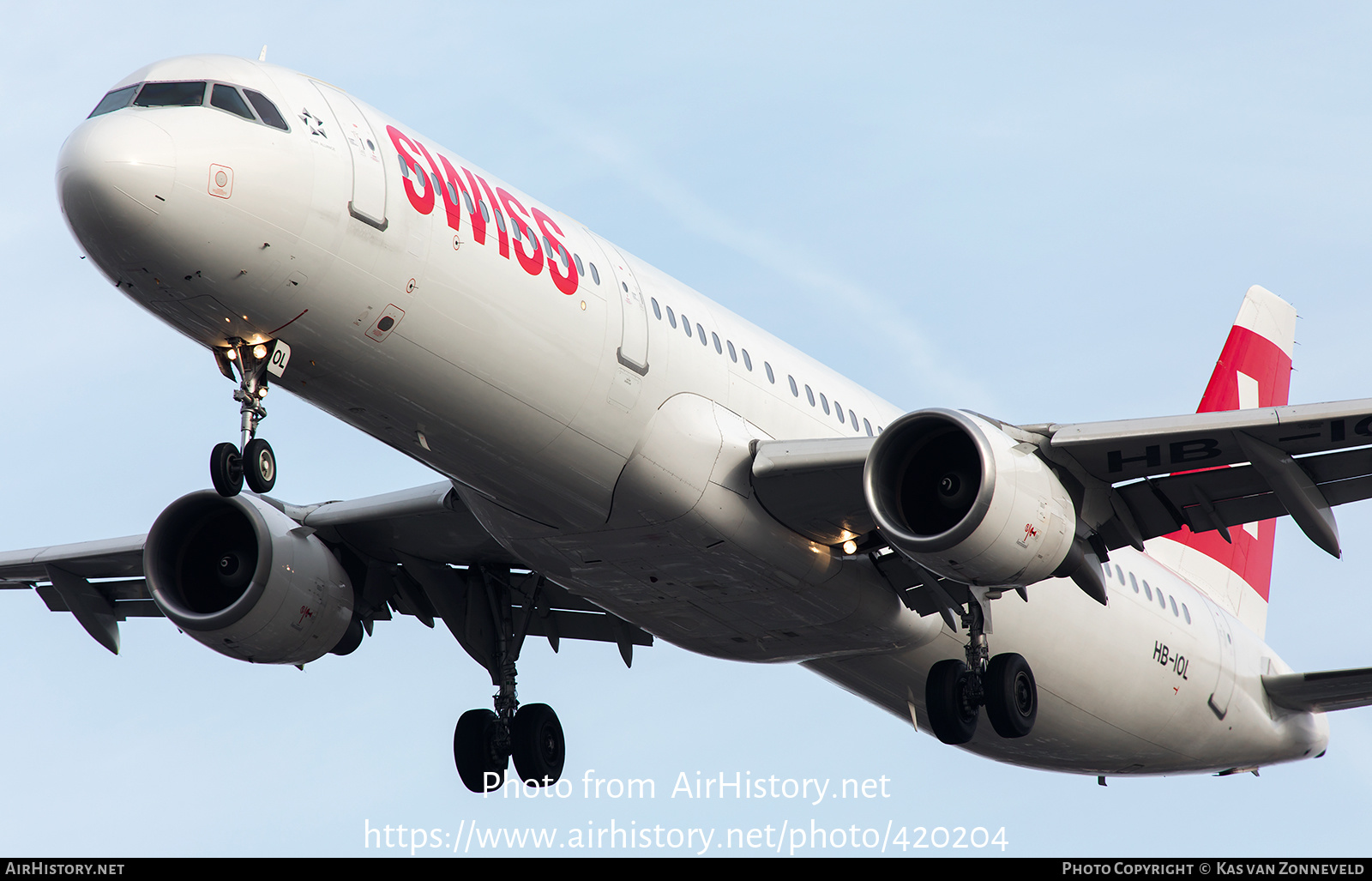 Aircraft Photo of HB-IOL | Airbus A321-111 | Swiss International Air Lines | AirHistory.net #420204