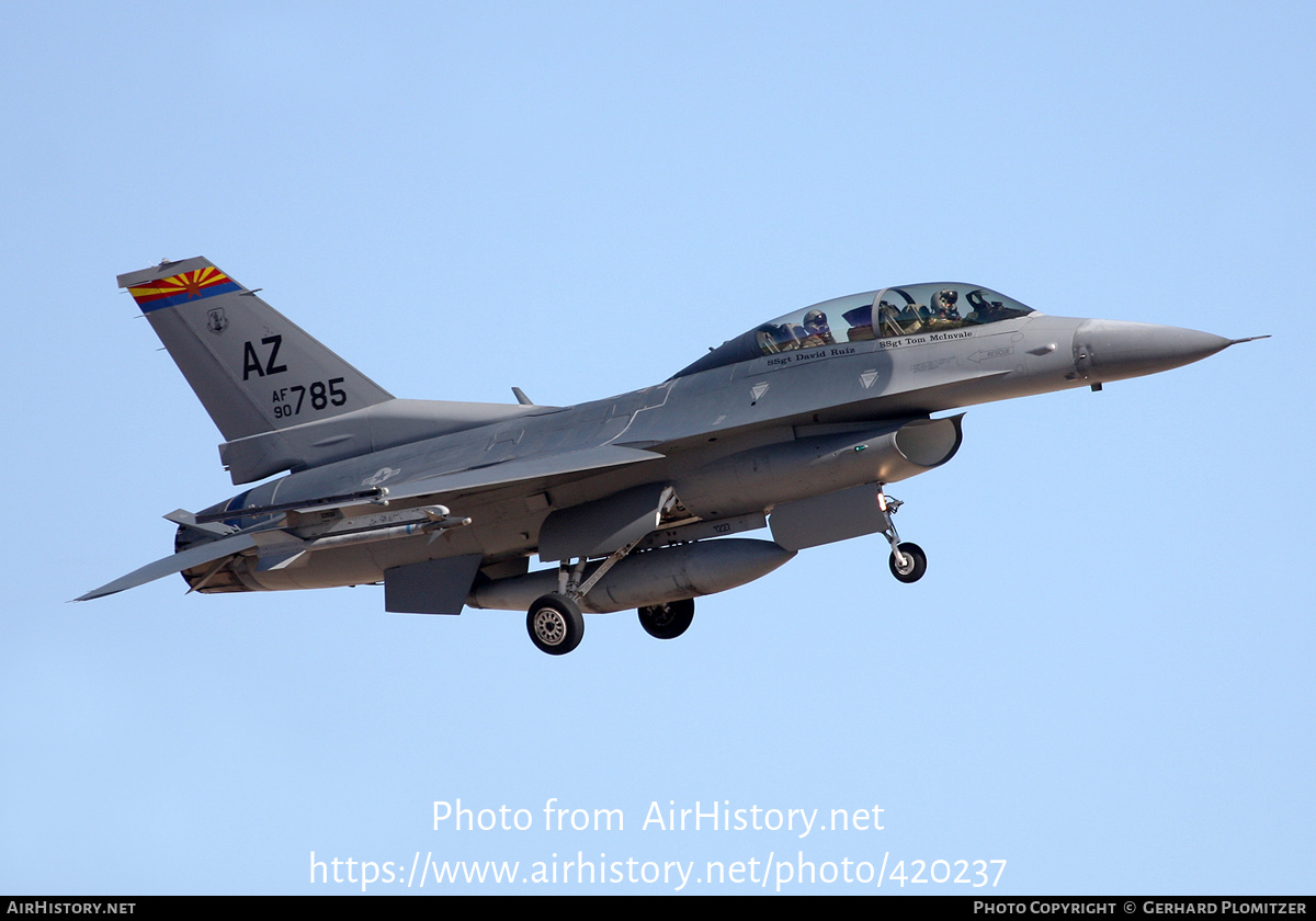 Aircraft Photo of 90-0785 / AF90-785 | General Dynamics F-16DM Fighting Falcon | USA - Air Force | AirHistory.net #420237