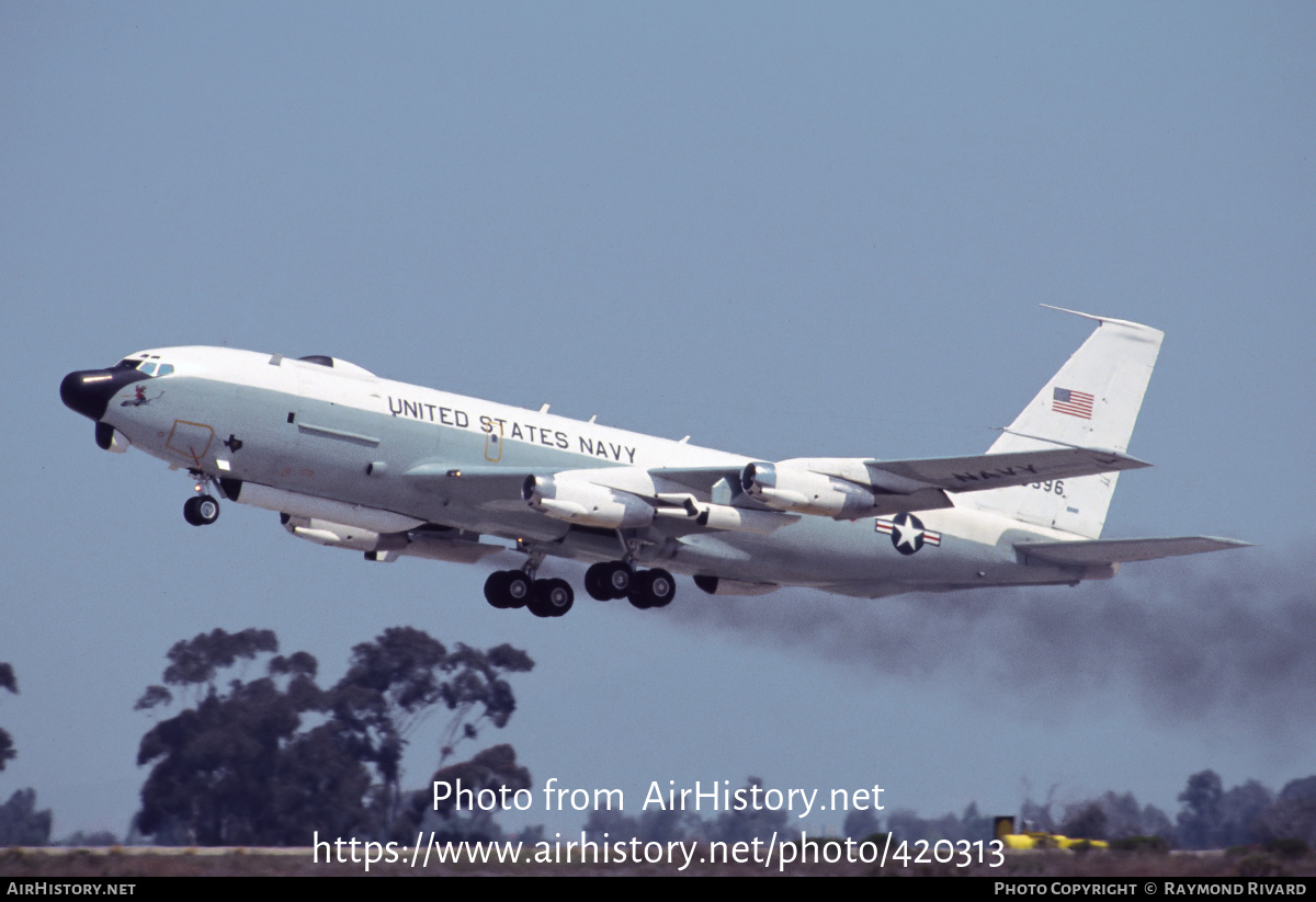 Aircraft Photo of 563596 | Boeing NKC-135A Stratotanker | USA - Navy | AirHistory.net #420313