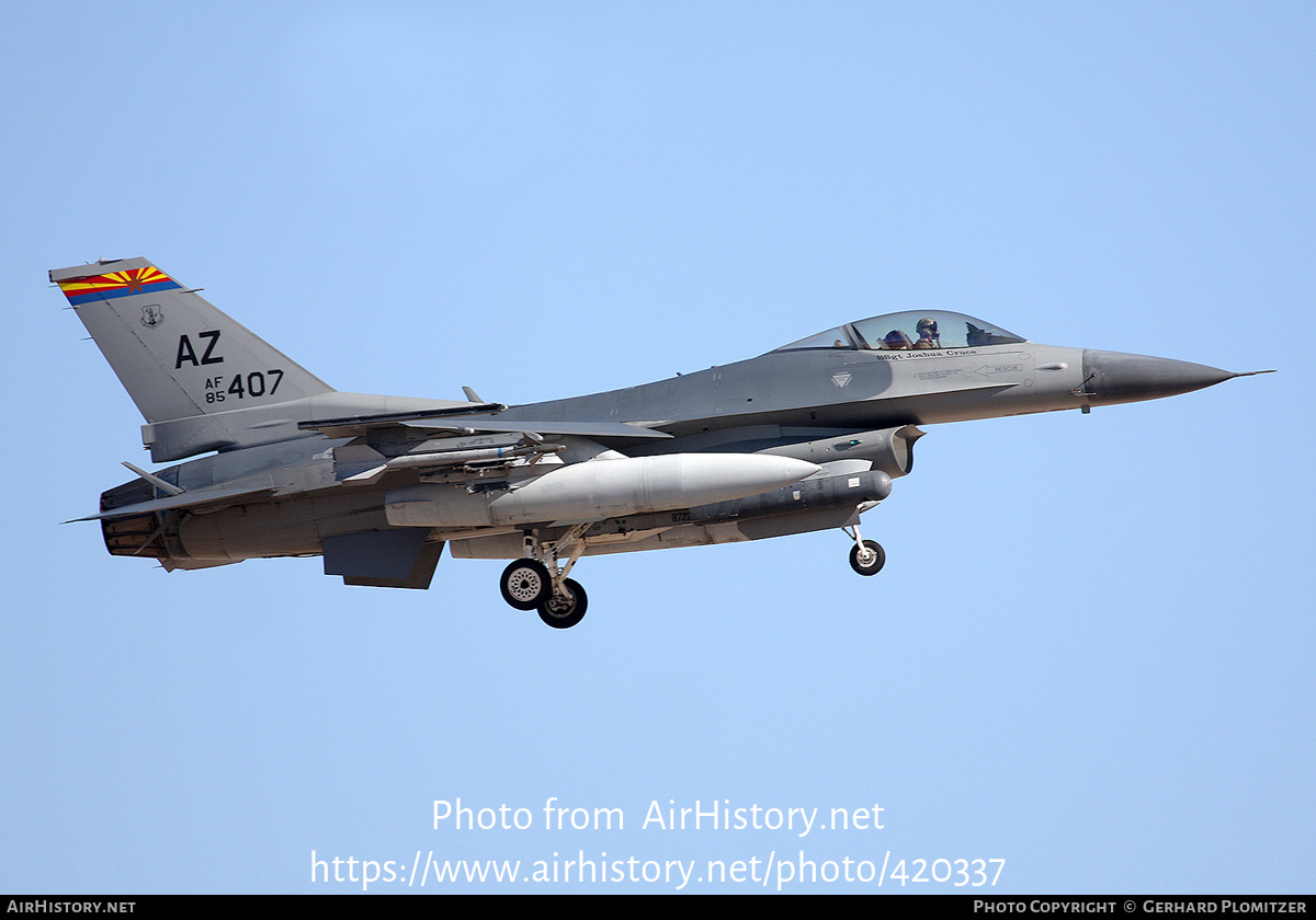 Aircraft Photo of 85-1407 / AF85-407 | General Dynamics F-16C Fighting Falcon | USA - Air Force | AirHistory.net #420337