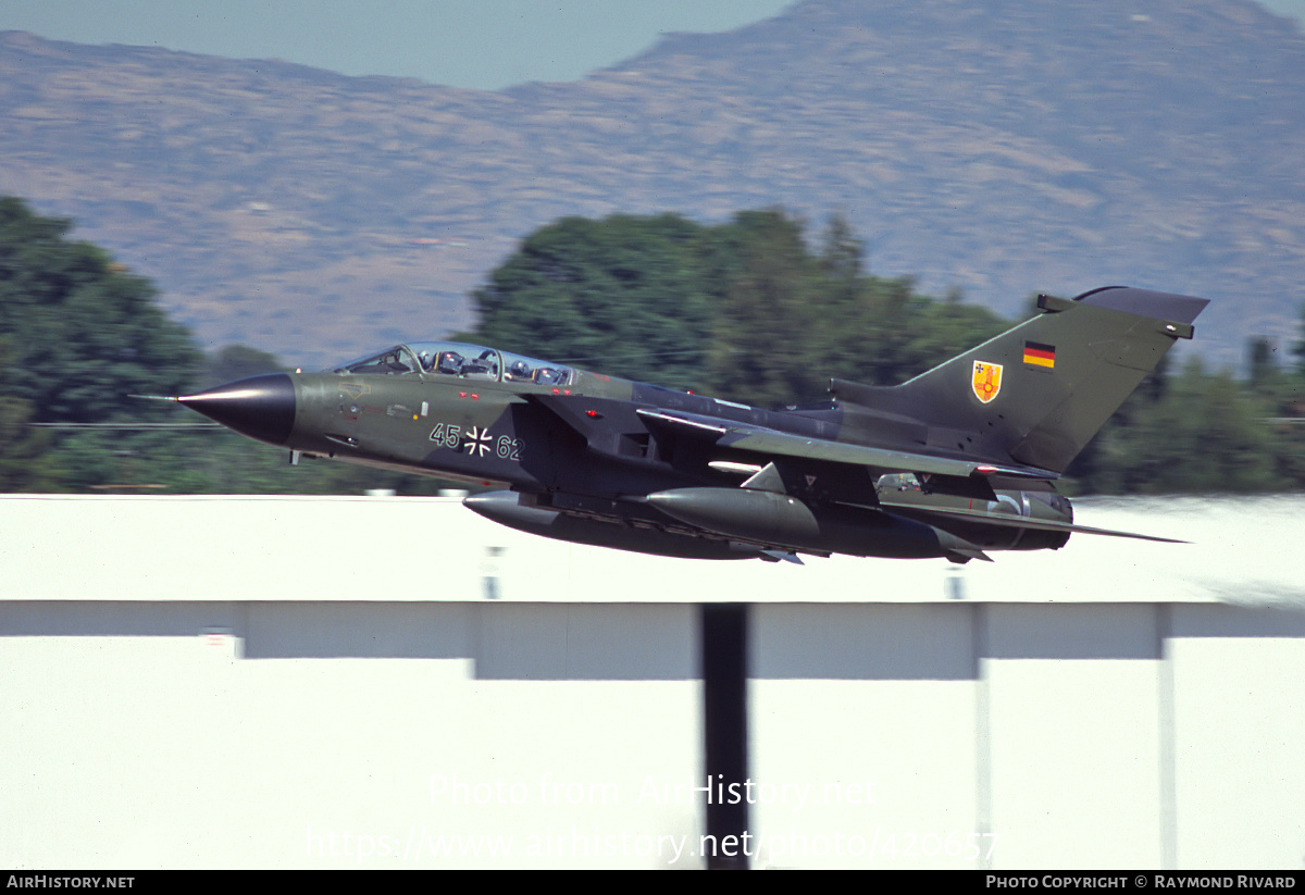 Aircraft Photo of 4562 | Panavia Tornado IDS(T) | Germany - Air Force | AirHistory.net #420657