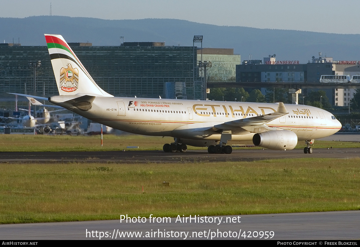 Aircraft Photo of A6-EYN | Airbus A330-243 | Etihad Airways | AirHistory.net #420959