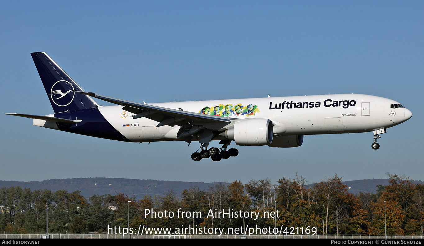 Aircraft Photo of D-ALFI | Boeing 777-F | Lufthansa Cargo | AirHistory.net #421169