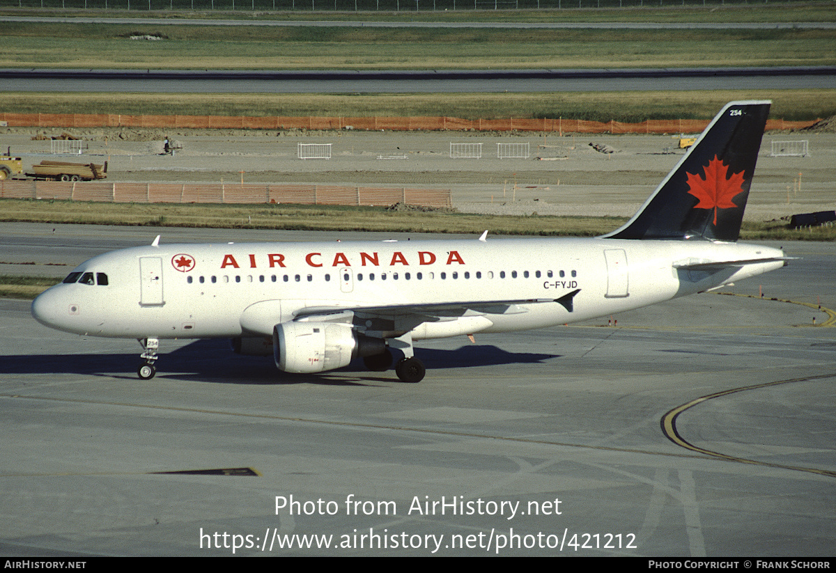 Aircraft Photo of C-FYJD | Airbus A319-114 | Air Canada | AirHistory.net #421212