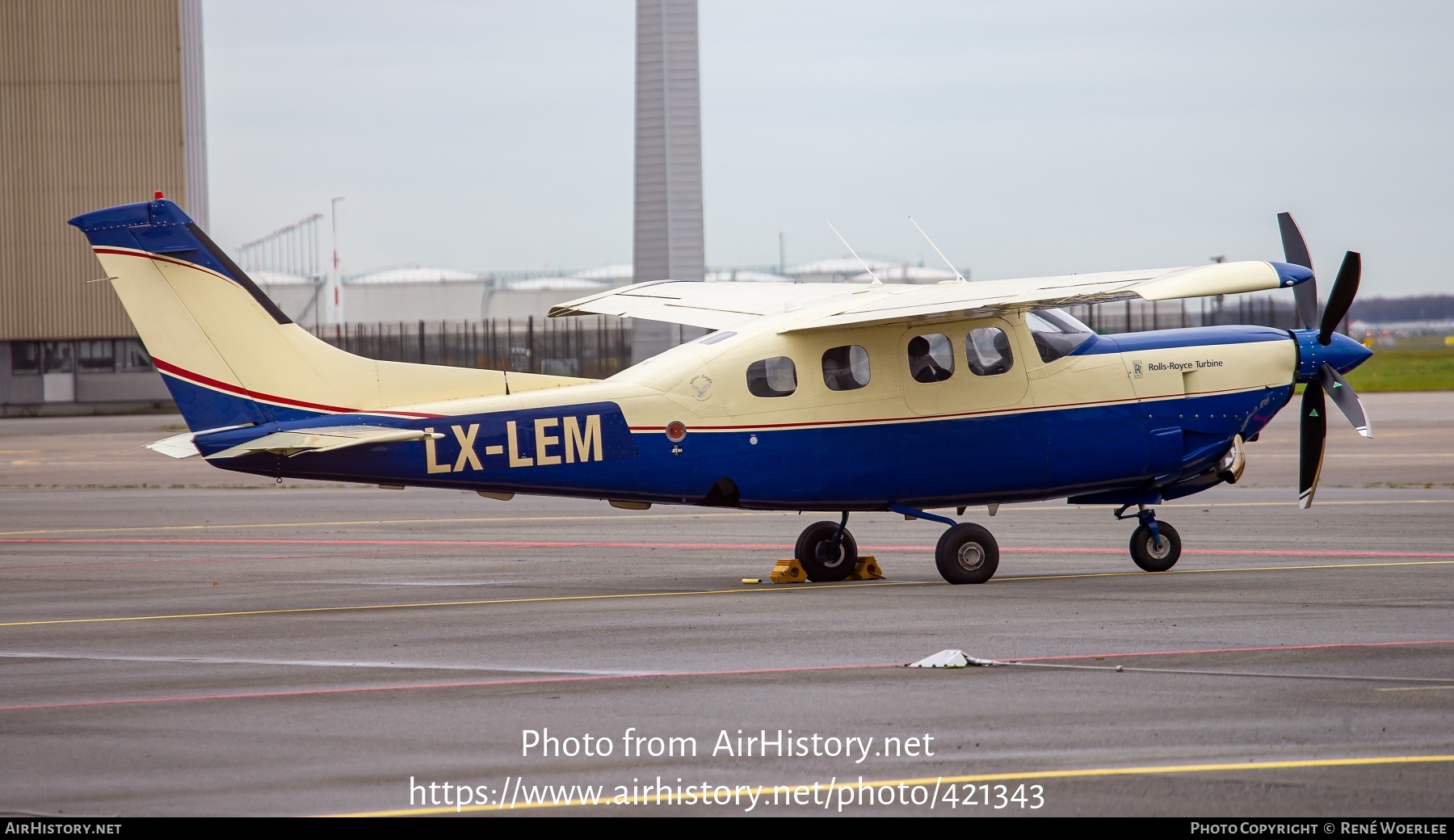 Aircraft Photo of LX-LEM | Cessna P210N Silver Eagle | AirHistory.net #421343