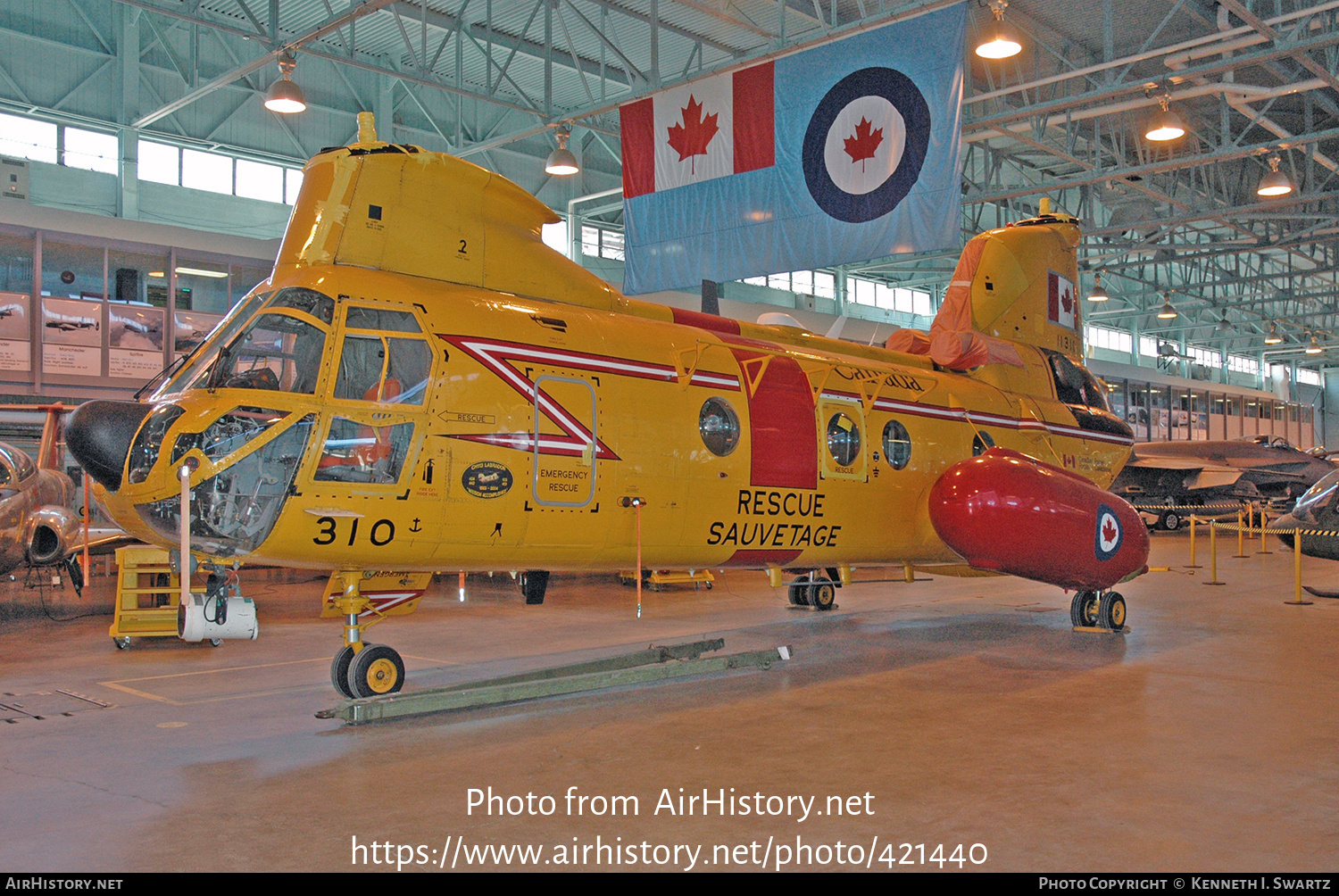 Aircraft Photo of 11310 | Boeing Vertol CH-113A Labrador | Canada - Air Force | AirHistory.net #421440