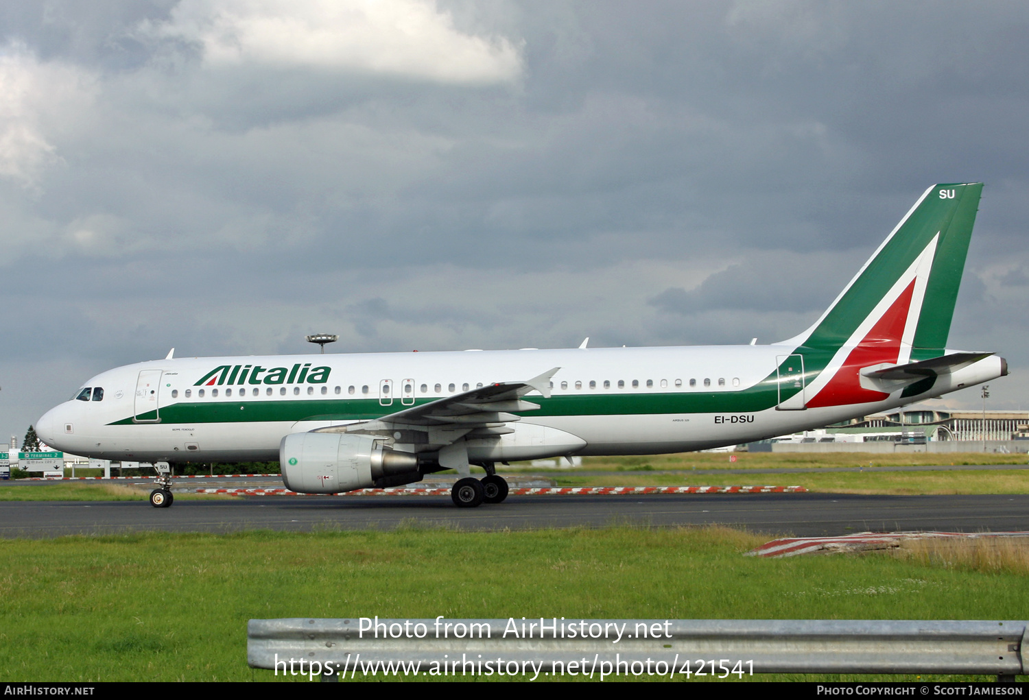 Aircraft Photo of EI-DSU | Airbus A320-216 | Alitalia | AirHistory.net #421541