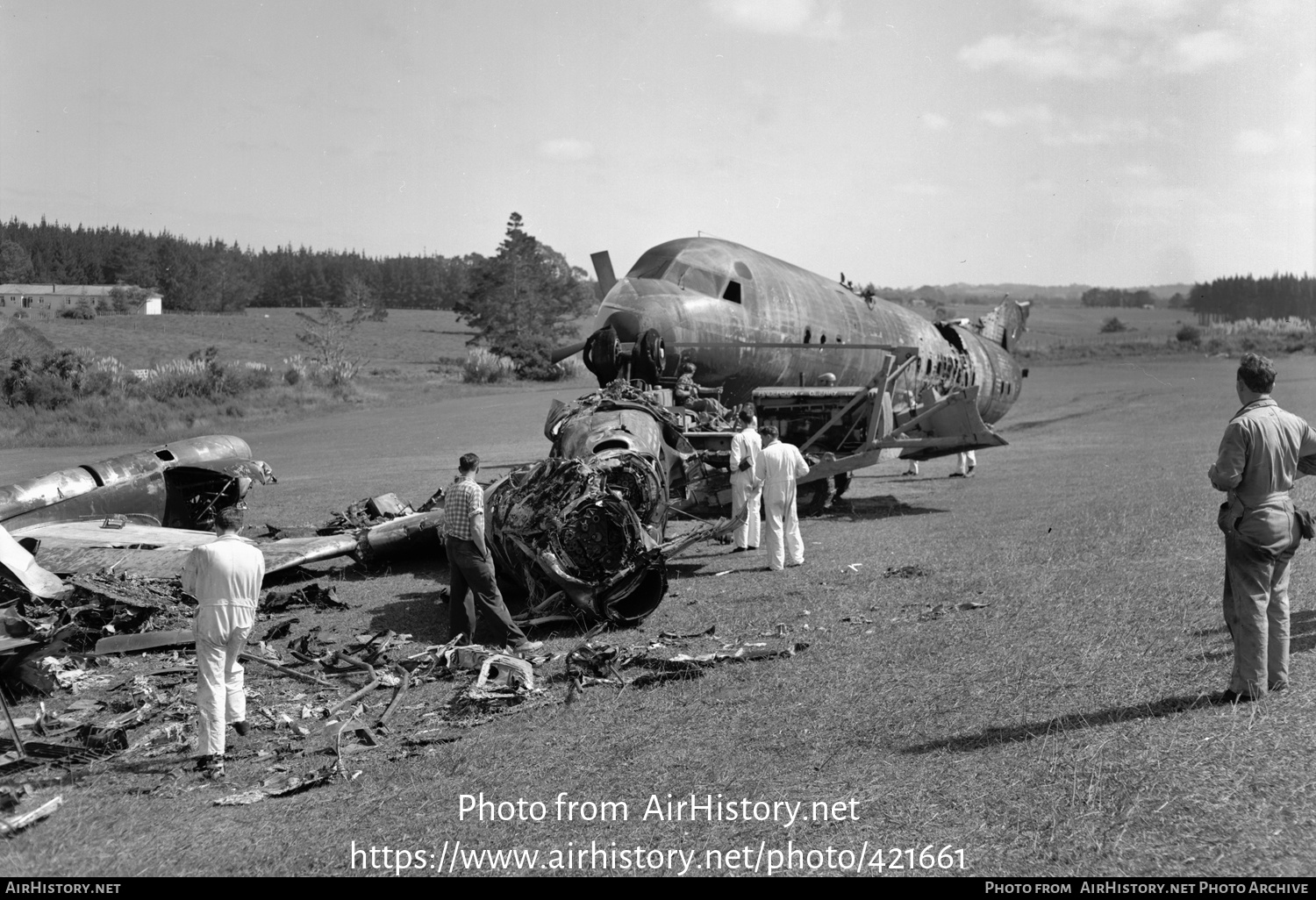 Aircraft Photo of ZK-TEC | Lockheed L-188C Electra | TEAL - Tasman Empire Airways | AirHistory.net #421661