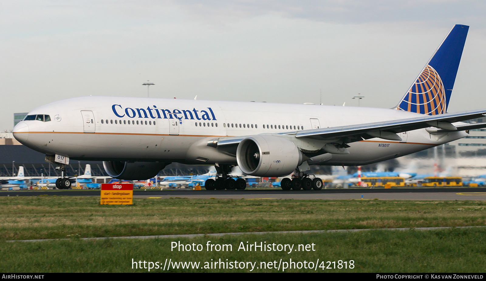 Aircraft Photo of N78017 | Boeing 777-224/ER | Continental Airlines | AirHistory.net #421818