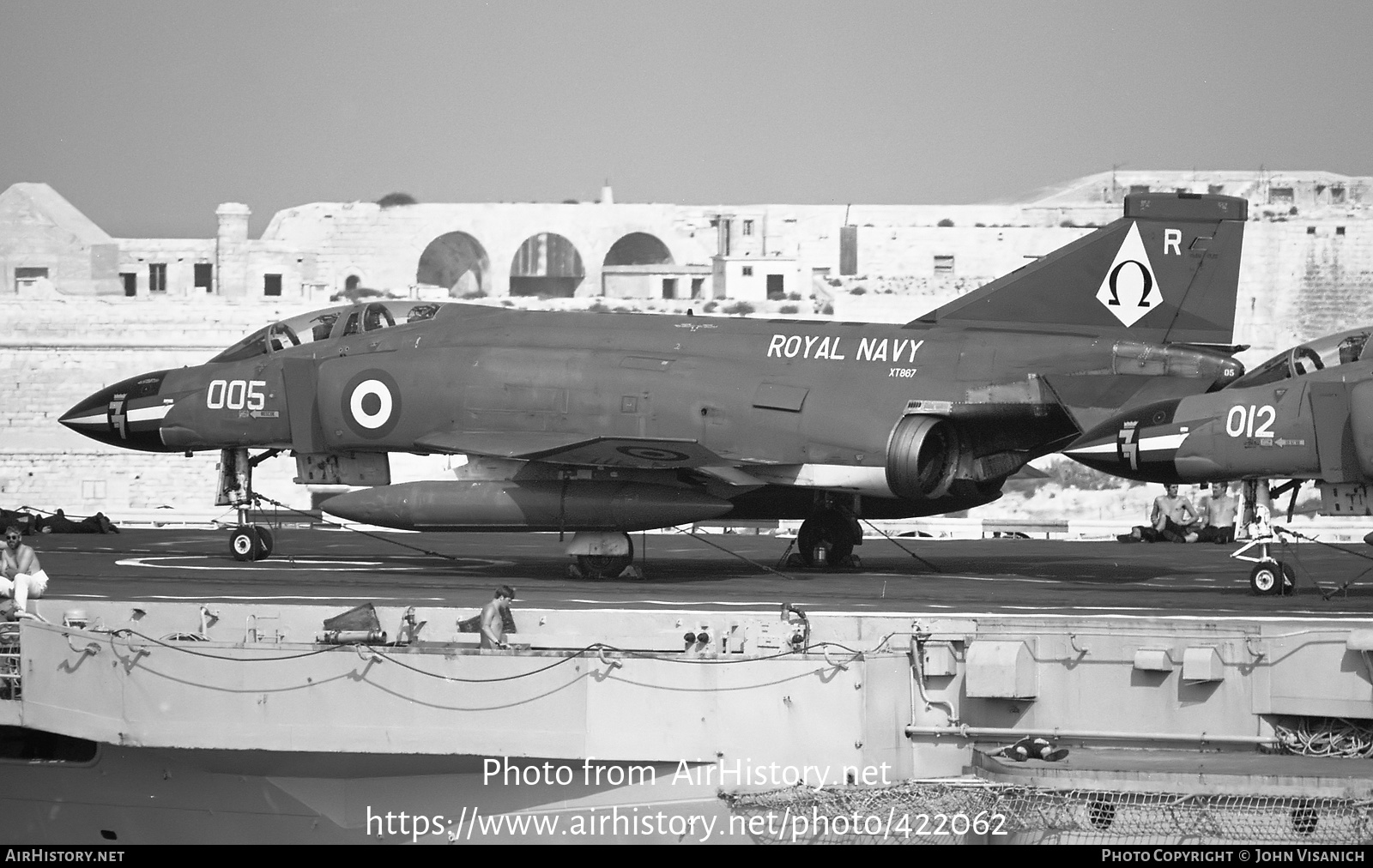 Aircraft Photo of XT867 | McDonnell Douglas F-4K Phantom FG1 | UK - Navy | AirHistory.net #422062