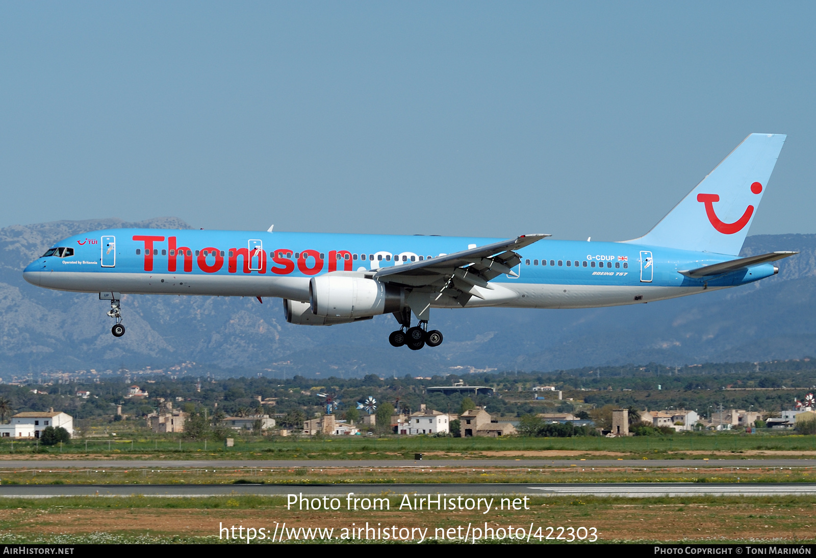 Aircraft Photo of G-CDUP | Boeing 757-236 | Thomson Airways | AirHistory.net #422303