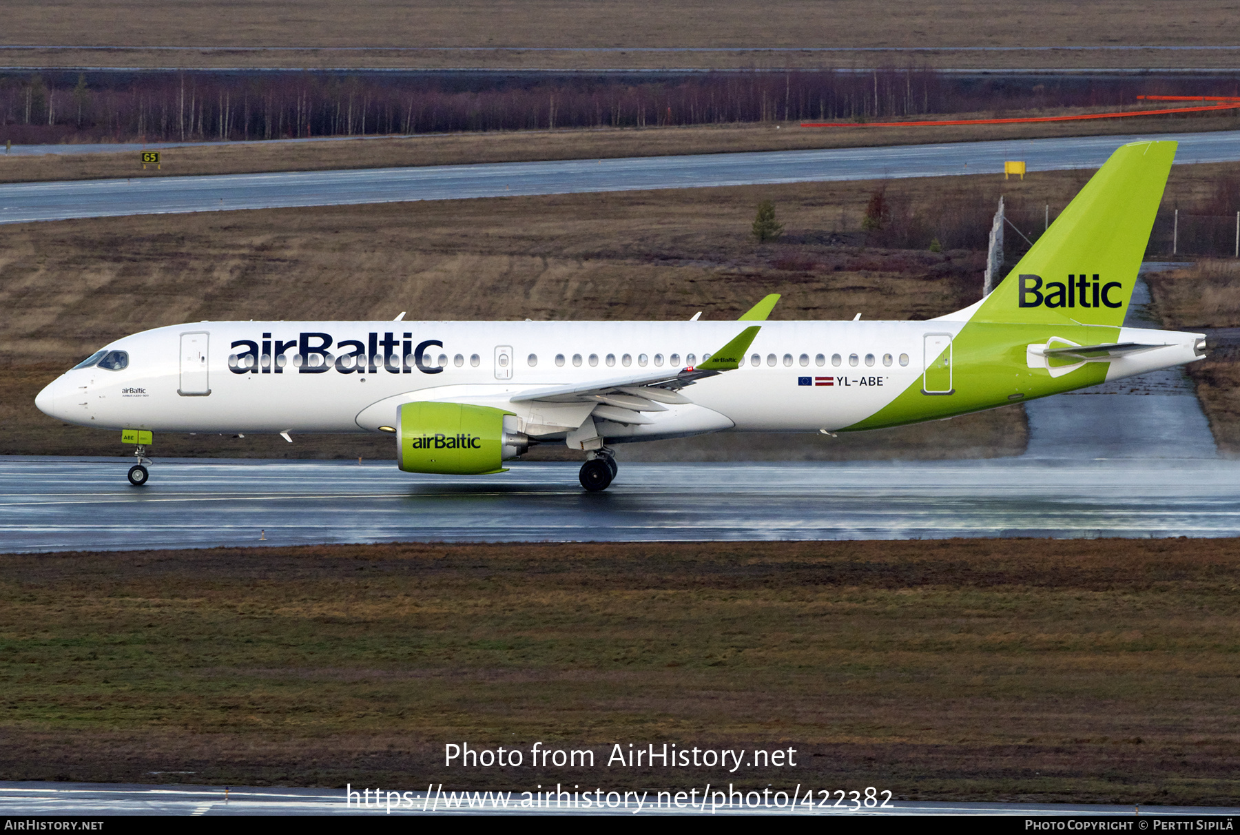 Aircraft Photo of YL-ABE | Airbus A220-371 (BD-500-1A11) | AirBaltic | AirHistory.net #422382