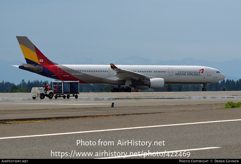 Aircraft Photo of HL7794 | Airbus A330-323E | Asiana Airlines | AirHistory.net #422469