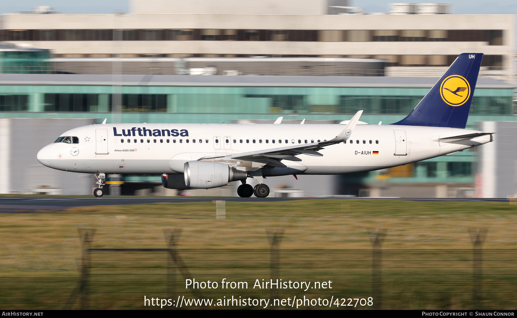 Aircraft Photo of D-AIUH | Airbus A320-214 | Lufthansa | AirHistory.net #422708