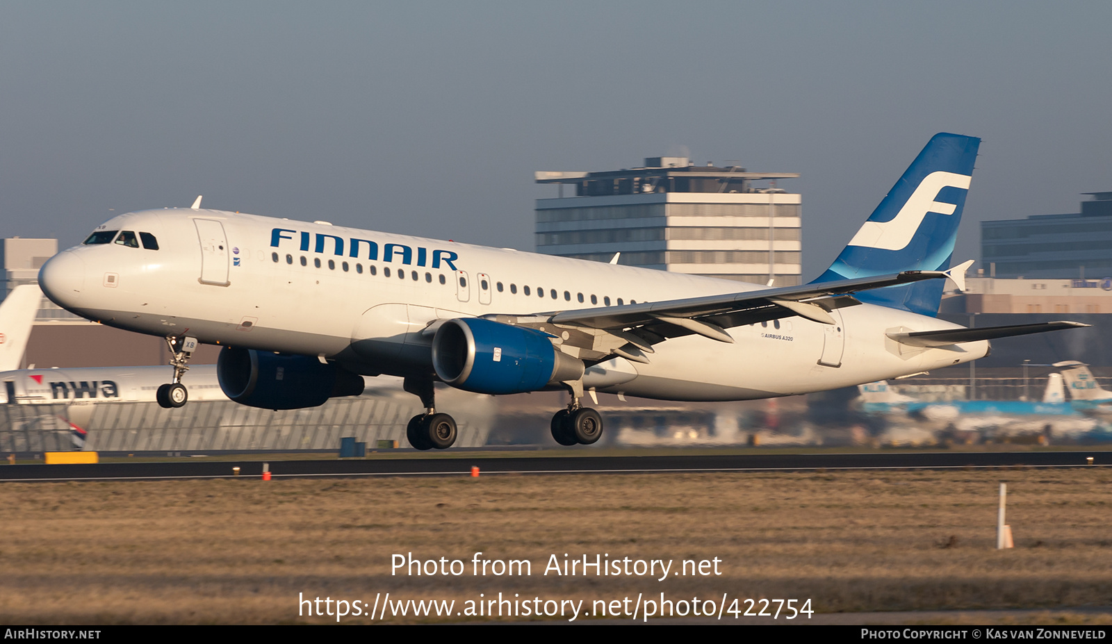 Aircraft Photo of OH-LXB | Airbus A320-214 | Finnair | AirHistory.net #422754