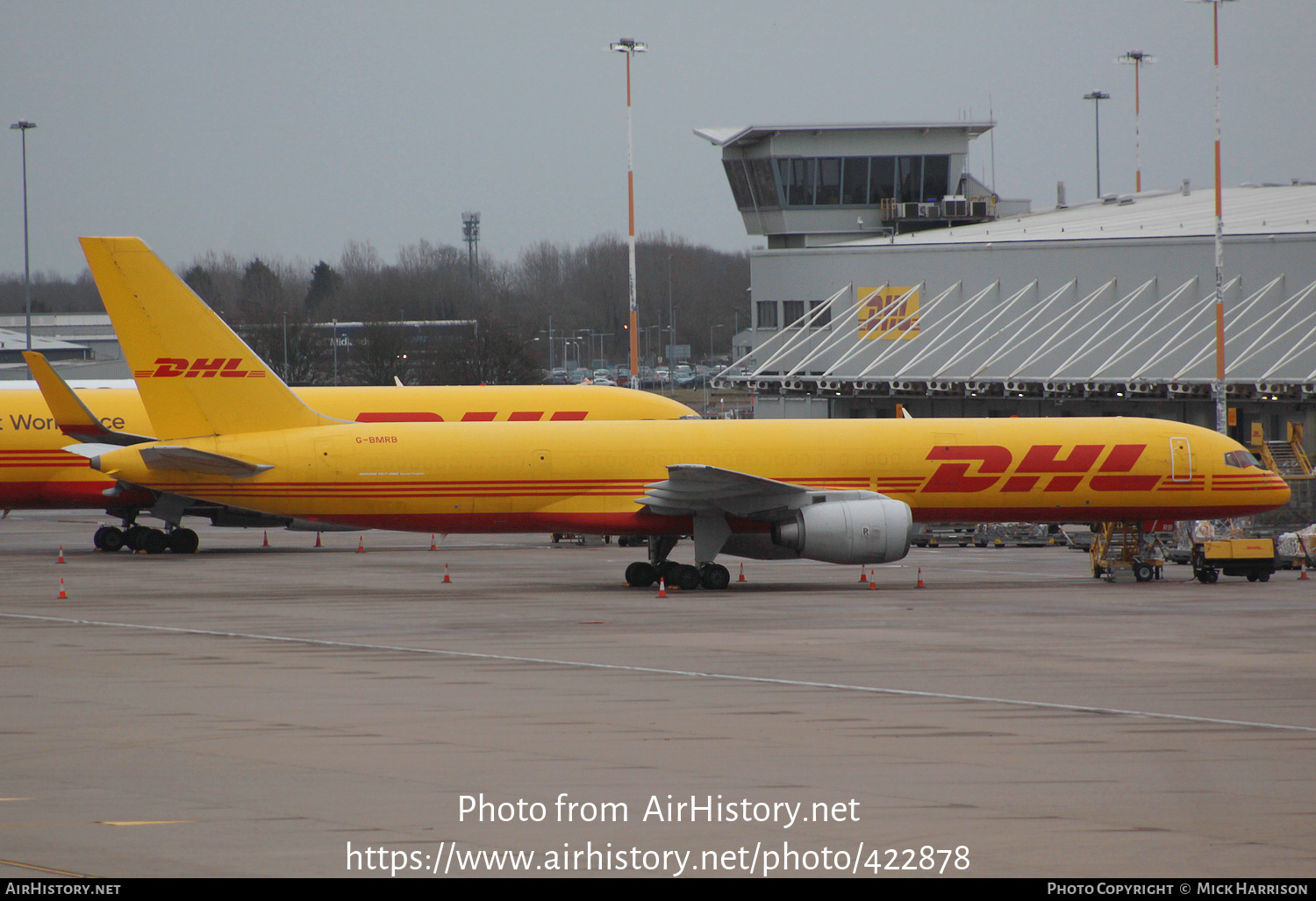 Aircraft Photo of G-BMRB | Boeing 757-236/SF | DHL International | AirHistory.net #422878