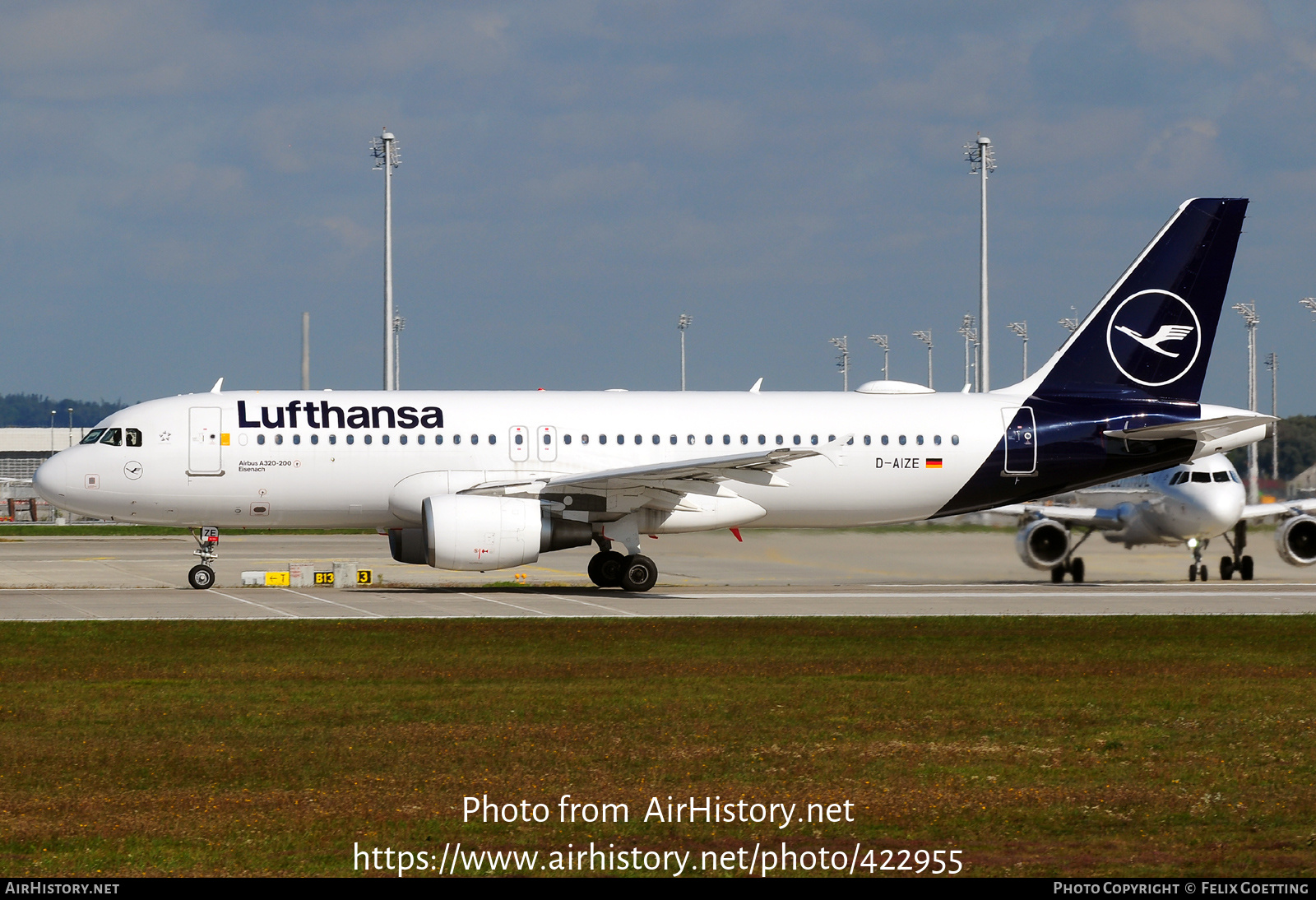 Aircraft Photo of D-AIZE | Airbus A320-214 | Lufthansa | AirHistory.net #422955