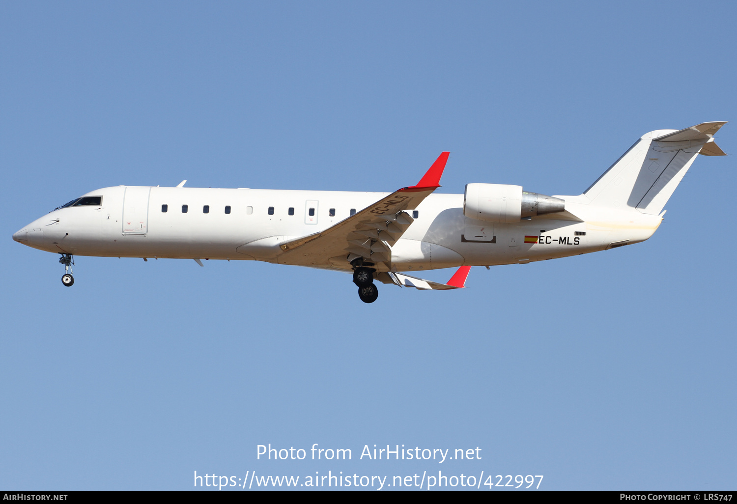 Aircraft Photo of EC-MLS | Bombardier CRJ-200ER (CL-600-2B19) | AirHistory.net #422997