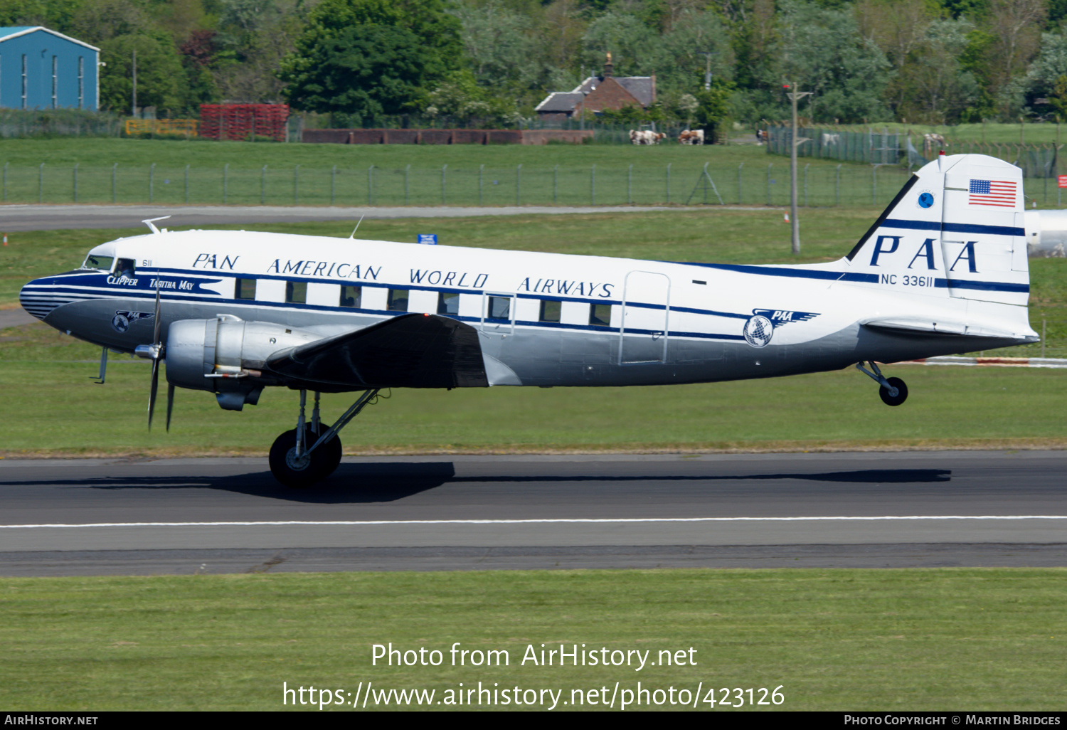 Aircraft Photo of N33611 / NC33611 | Douglas DC-3(C) | Pan American World Airways - PAA | AirHistory.net #423126