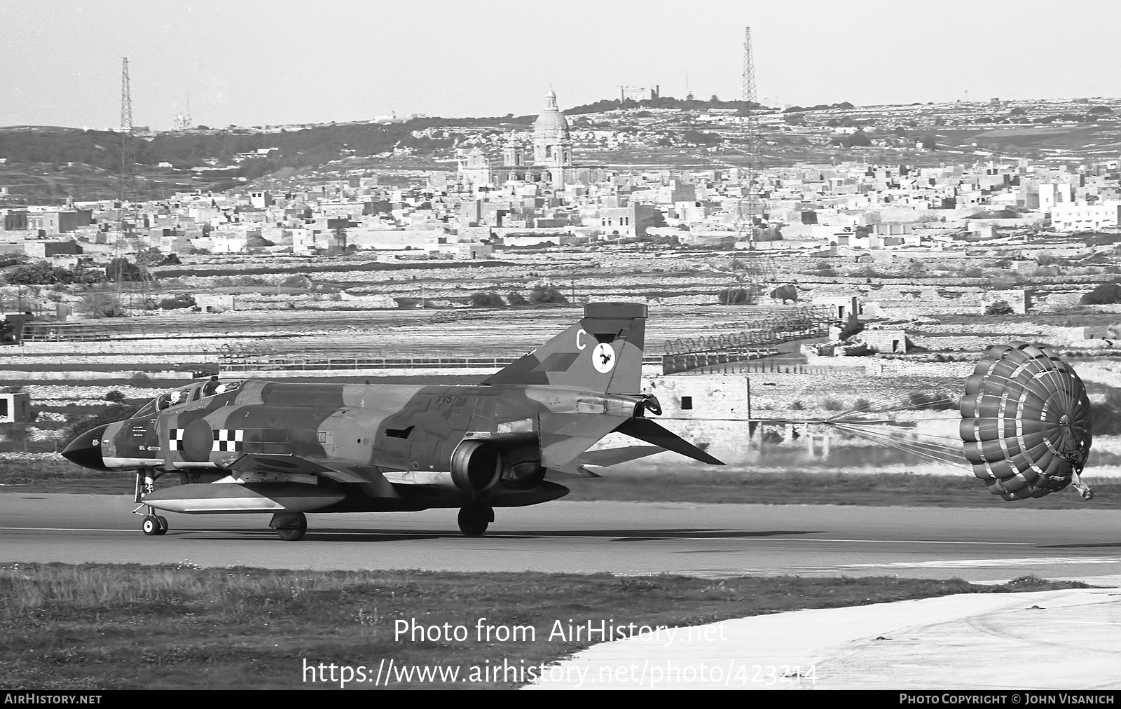 Aircraft Photo of XV575 | McDonnell Douglas F-4K Phantom FG1 | UK - Air Force | AirHistory.net #423214