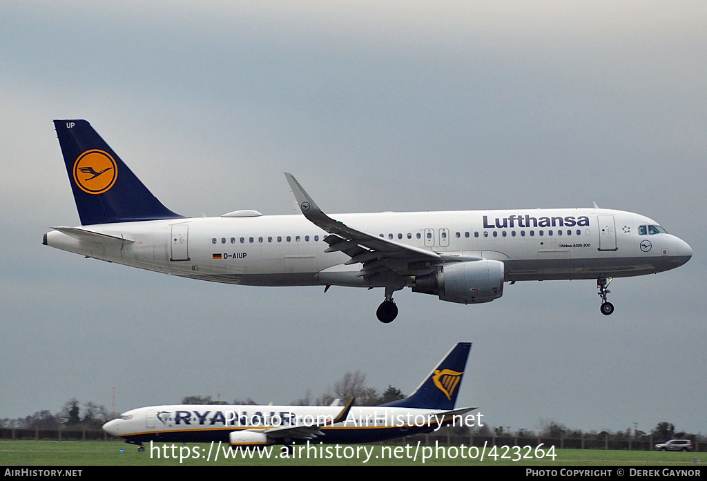 Aircraft Photo of D-AIUP | Airbus A320-214 | Lufthansa | AirHistory.net #423264