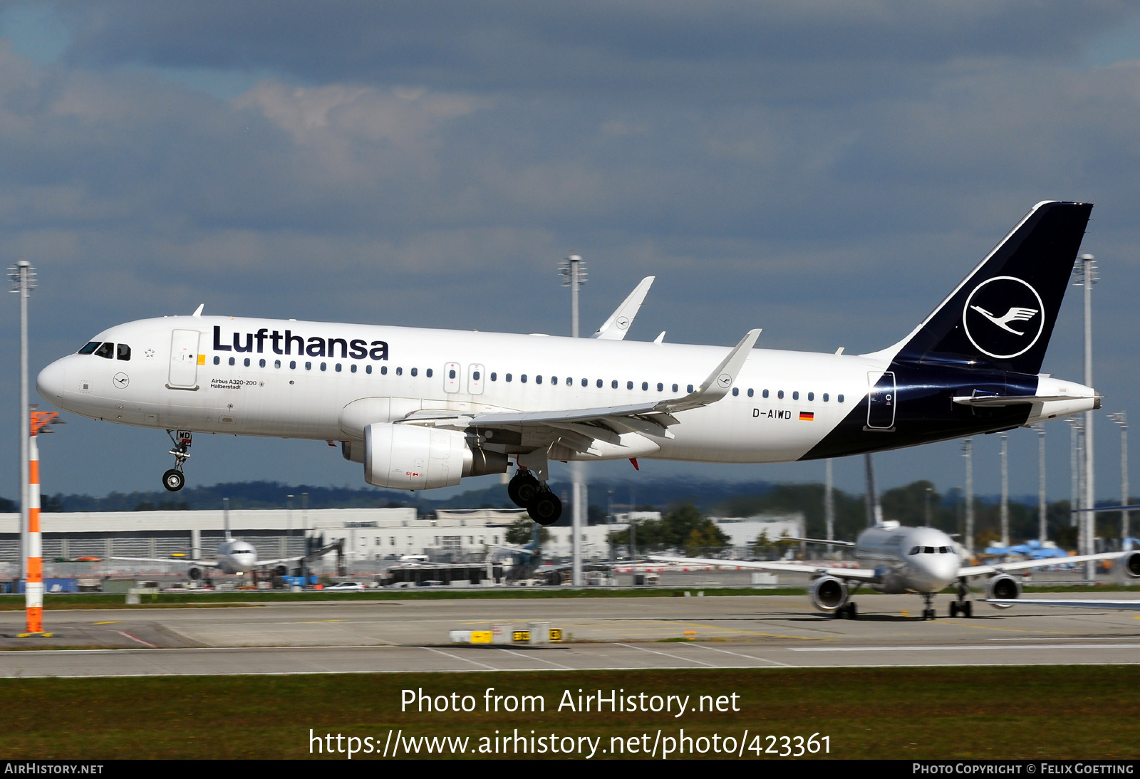 Aircraft Photo of D-AIWD | Airbus A320-214 | Lufthansa | AirHistory.net #423361