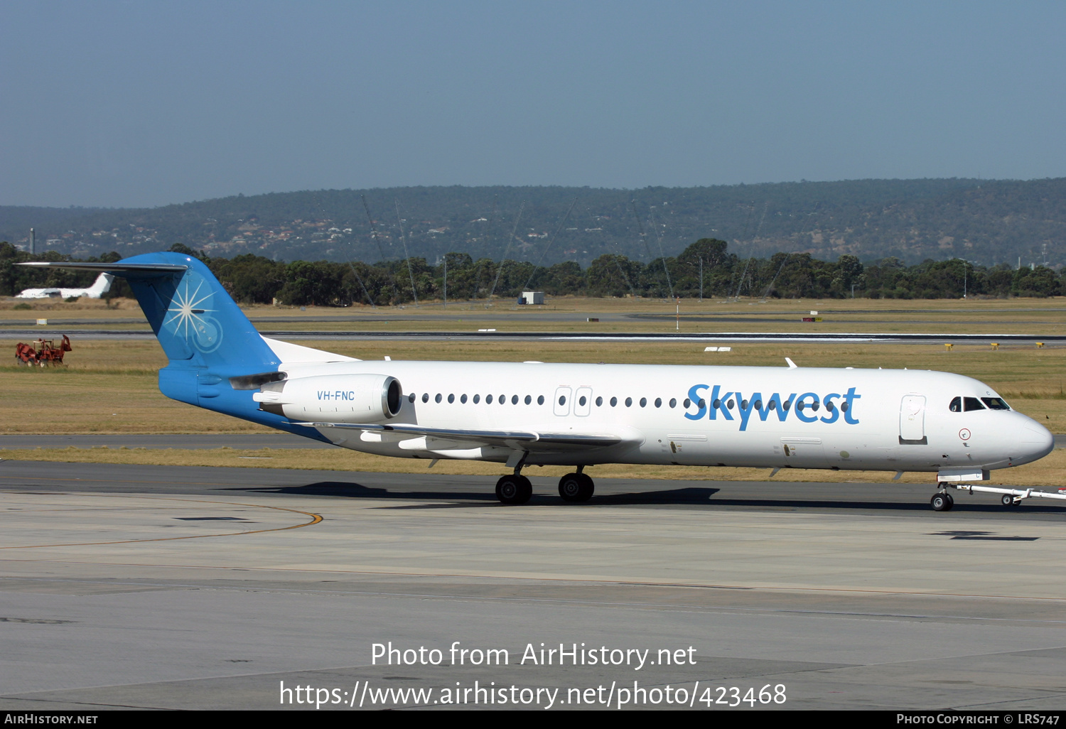 Aircraft Photo of VH-FNC | Fokker 100 (F28-0100) | Skywest Airlines | AirHistory.net #423468