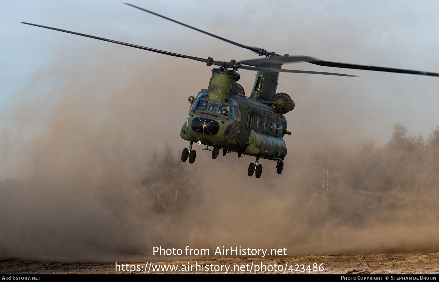 Aircraft Photo of D-667 | Boeing CH-47D Chinook (414) | Netherlands - Air Force | AirHistory.net #423486